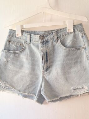 Light Wash Denim Cutoff Shorts - Women